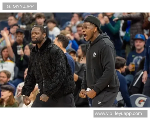 麦克丹尼尔斯半场表现出色9中6砍下15分2篮板3盖帽助力球队攻防稳定